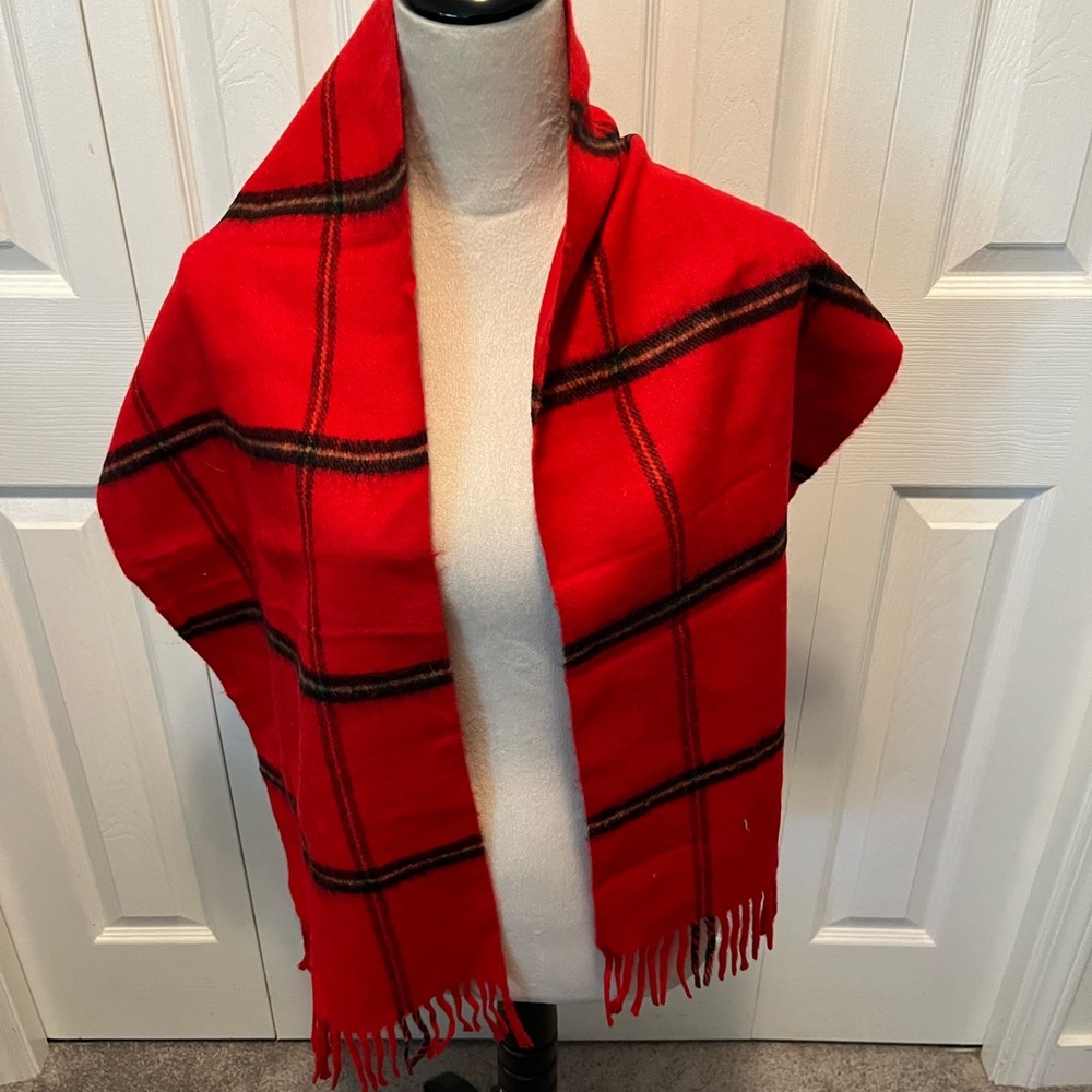 Royal Rossi One Size Red Plaid Scarf with Fringe
